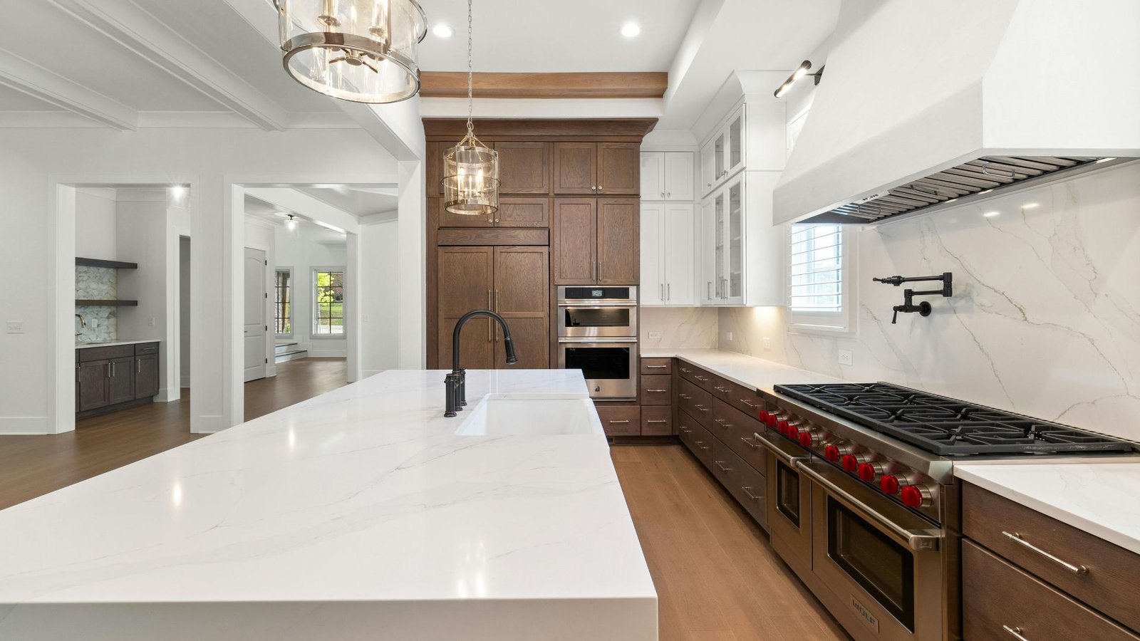 Professional house cleaning service in Waterford CT using eco-friendly steam cleaning